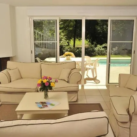 Du Golf Domaine Royal Villa *
